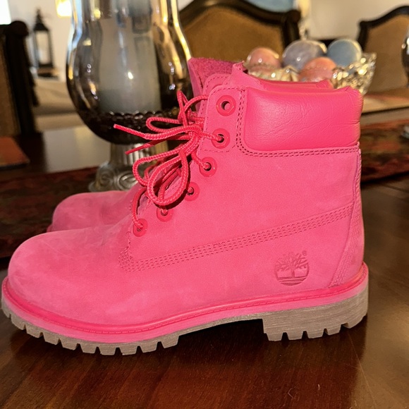 ‼️awesome Timberland Pink Boot women size 6/ big kid size 4 - Picture 3 of 10